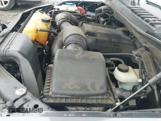 ✅ 2017 Ford F-150 XL • VIN: 1FTEW1EG0HFC28105 • Lot: 42925040. Listed on IAAI with 130,000 mi. Free auction sales archive from the USA and detailed vehicle history report at DreamBid. Image 19.