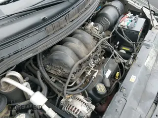 ✅ 2002 Ford Windstar SE • VIN: 2FMZA52432BB21555 • Лот: 41492626. Опубликован ранее на IAAI с пробегом 282 048 миль. Бесплатный доступ к архиву аукционных продаж из США и подробный отчёт об истории автомобиля на DreamBid. Изображение 19.