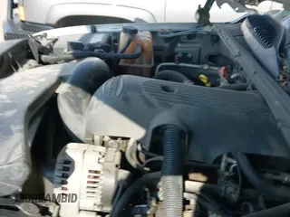 ✅ 2003 GMC Yukon XL SLT • VIN: 1GKEC16Z23J232837 • Lot: 43242505. Wystawiony na IAAI z przebiegiem 308 373 mil. Bezpłatny archiwum sprzedaży aukcyjnych z USA i szczegółowy raport historii pojazdu na DreamBid. Zdjęcie 12.