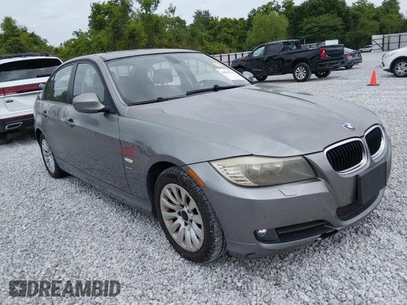 ✅ 2009 BMW 3 Series 328i xDrive • VIN: WBAPK73579A453478 • Lot: 44841142. Listed on IAAI with 137,526 mi. Free auction sales archive from the USA and detailed vehicle history report at DreamBid. Image 1.
