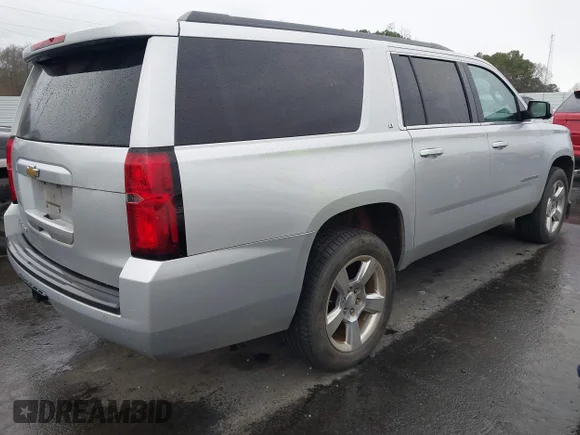 ✅ 2015 Chevrolet Suburban LT • VIN: 1GNSKJKC0FR625977 • Lot: 44141843. Wystawiony na IAAI z przebiegiem 182 104 mil. Bezpłatny archiwum sprzedaży aukcyjnych z USA i szczegółowy raport historii pojazdu na DreamBid. Zdjęcie 4.