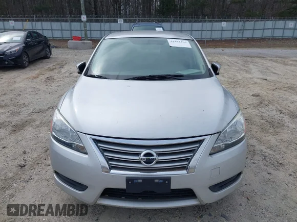 ✅ 2014 Nissan Sentra SV • VIN: 3N1AB7AP5EL689453 • Лот: 44482166. Опубліковано раніше на IAAI з пробігом 196 885 миль. Безкоштовний доступ до архіву аукціонних продажів зі США та докладний звіт про історію автомобіля на DreamBid. Зображення 6.