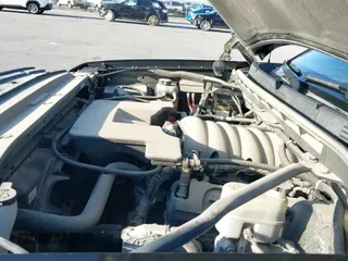 ✅ 2016 GMC Sierra 1500 Denali • VIN: 3GTU2PEJXGG131691 • Lot: 42567304. Listed on IAAI with 84,947 mi. Free auction sales archive from the USA and detailed vehicle history report at DreamBid. Image 23.