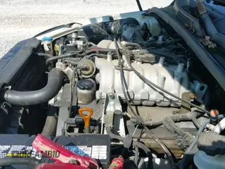 ✅ 2005 Kia Sorento LX • VIN: KNDJD733255415967 • Lot: 43147654. Wystawiony na IAAI z przebiegiem 191 358 mil. Bezpłatny archiwum sprzedaży aukcyjnych z USA i szczegółowy raport historii pojazdu na DreamBid. Zdjęcie 12.