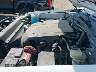 ✅ 2011 Toyota Tacoma PreRunner • VIN: 5TFJU4GNXBX010272 • Lot: 43378574. Listed on IAAI with 92,864 mi. Free auction sales archive from the USA and detailed vehicle history report at DreamBid. Image 19.