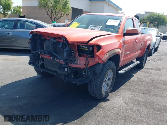 ✅ 2016 Toyota Tacoma SR • VIN: 5TFRX5GN3GX063533 • Lot: 42592070. Wystawiony na IAAI z przebiegiem 70 963 mil. Bezpłatny archiwum sprzedaży aukcyjnych z USA i szczegółowy raport historii pojazdu na DreamBid. Zdjęcie 2.