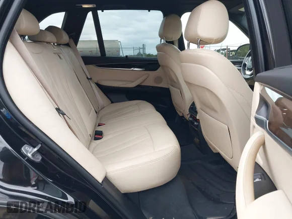 ✅ 2017 BMW X5 xDrive35i • VIN: 5UXKR0C31H0V71379 • Lot: 43570896. Wystawiony na IAAI z przebiegiem 79 748 mil. Bezpłatny archiwum sprzedaży aukcyjnych z USA i szczegółowy raport historii pojazdu na DreamBid. Zdjęcie 8.