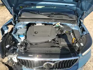 ✅ 2025 Volvo XC40 Plus Bright Theme • VIN: YV4L12UE8S2546934 • Lot: 56029625. Wystawiony na Copart z przebiegiem 2 454 mil. Bezpłatny archiwum sprzedaży aukcyjnych z USA i szczegółowy raport historii pojazdu na DreamBid. Zdjęcie 14.