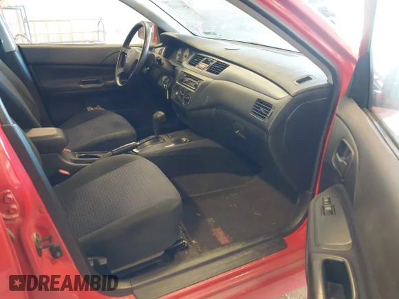 ✅ 2003 Mitsubishi Lancer OZ-Rally • VIN: JA3AJ86E53U000574 • Lot: 45058125. Wystawiony na IAAI z przebiegiem 110 502 mil. Bezpłatny archiwum sprzedaży aukcyjnych z USA i szczegółowy raport historii pojazdu na DreamBid. Zdjęcie 5.