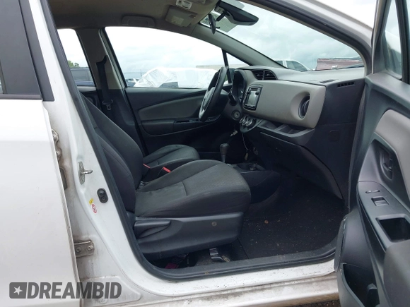 ✅ 2017 Toyota Yaris L • VIN: VNKKTUD39HA073330 • Lot: 45201737. Wystawiony na IAAI z przebiegiem 143 950 mil. Bezpłatny archiwum sprzedaży aukcyjnych z USA i szczegółowy raport historii pojazdu na DreamBid. Zdjęcie 5.