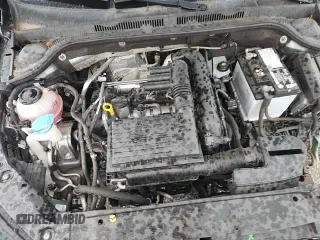 ✅ 2018 Volkswagen Jetta SE • VIN: 3VWB67AJ9JM215704 • Lot: 67217985. Listed on Copart with 67,183 mi. Free auction sales archive from the USA and detailed vehicle history report at DreamBid. Image 15.