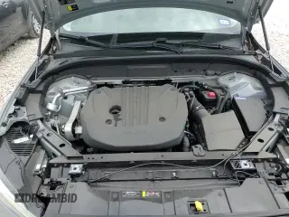 ✅ 2024 Volvo XC60 Core Dark Theme • VIN: YV4L12RKXR1763710 • Lot: 48162225. Listed on Copart with 12,694 mi. Free auction sales archive from the USA and detailed vehicle history report at DreamBid. Image 15.