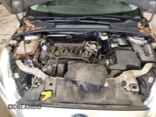 ✅ 2017 Ford Focus Titanium • VIN: 1FADP3N25HL329060 • Lot: 87442665. Wystawiony na Copart z przebiegiem 84 334 mil. Bezpłatny archiwum sprzedaży aukcyjnych z USA i szczegółowy raport historii pojazdu na DreamBid. Zdjęcie 15.