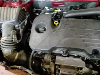 ✅ 2025 Chevrolet Equinox AWD LT • VIN: 3GNAXPEG8SL233099 • Lot: 83806185. Listed on Copart with 10,501 mi. Free auction sales archive from the USA and detailed vehicle history report at DreamBid. Image 13.