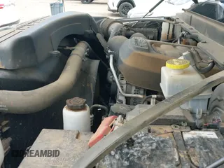 ✅ 2019 Ram 2500 Tradesman • VIN: 3C6UR5CJ5KG640333 • Lot: 42871264. Wystawiony na IAAI z przebiegiem 95 226 mil. Bezpłatny archiwum sprzedaży aukcyjnych z USA i szczegółowy raport historii pojazdu na DreamBid. Zdjęcie 19.