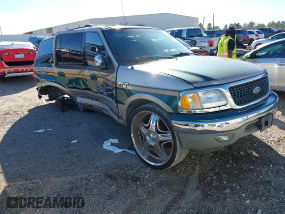 ✅ 1999 Ford Expedition XLT • VIN: 1FMRU17LXXLA10461 • Lot: 44160506. Listed on IAAI with Not provided. Free auction sales archive from the USA and detailed vehicle history report at DreamBid. Image 1.