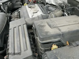 ✅ 2015 Volkswagen Tiguan SEL • VIN: WVGBV7AX4FW517320 • Лот: 43587663. Опубликован ранее на IAAI с пробегом 101 740 миль. Бесплатный доступ к архиву аукционных продаж из США и подробный отчёт об истории автомобиля на DreamBid. Изображение 12.