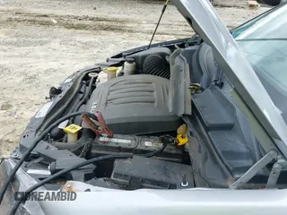 ✅ 2014 Chrysler Town & Country Touring L • VIN: 2C4RC1CG4ER115792 • Лот: 42926435. Опубликован ранее на IAAI с пробегом 202 527 миль. Бесплатный доступ к архиву аукционных продаж из США и подробный отчёт об истории автомобиля на DreamBid. Изображение 20.