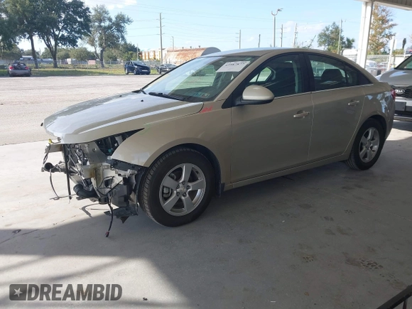 ✅ 2016 Chevrolet Cruze LT • VIN: 1G1PE5SB2G7142498 • Lot: 43987877. Wystawiony na IAAI z przebiegiem 23 578 mil. Bezpłatny archiwum sprzedaży aukcyjnych z USA i szczegółowy raport historii pojazdu na DreamBid. Zdjęcie 2.