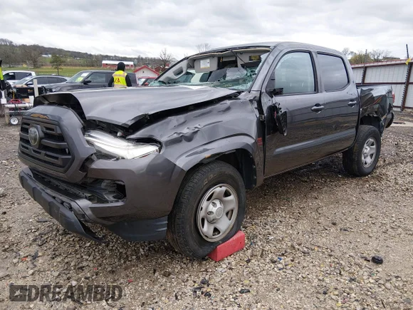 ✅ 2019 Toyota Tacoma SR • VIN: 5TFAX5GN6KX133354 • Lot: 44544670. Wystawiony na IAAI z przebiegiem 66 947 mil. Bezpłatny archiwum sprzedaży aukcyjnych z USA i szczegółowy raport historii pojazdu na DreamBid. Zdjęcie 2.