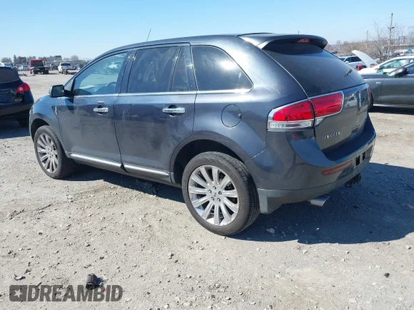 ✅ 2013 Lincoln MKX • VIN: 2LMDJ8JK5DBL41332 • Lot: 41759485. Listed on IAAI with 155,000 mi. Free auction sales archive from the USA and detailed vehicle history report at DreamBid. Image 3.