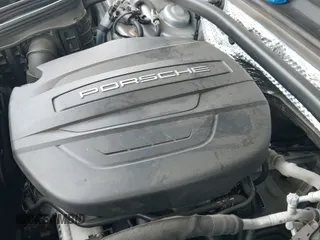 ✅ 2020 Porsche Macan • VIN: WP1AA2A55LLB03066 • Lot: 42497026. Listed on IAAI with 21,376 mi. Free auction sales archive from the USA and detailed vehicle history report at DreamBid. Image 20.