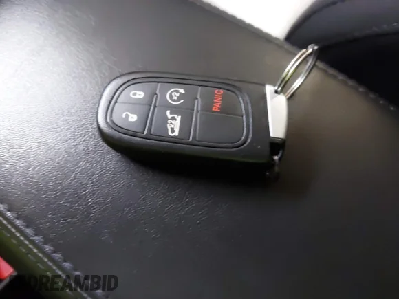 ✅ 2018 Jeep Cherokee Overland • VIN: 1C4PJMJX7JD613693 • Лот: 44112668. Опубліковано раніше на IAAI з пробігом 115 701 миль. Безкоштовний доступ до архіву аукціонних продажів зі США та докладний звіт про історію автомобіля на DreamBid. Зображення 11.