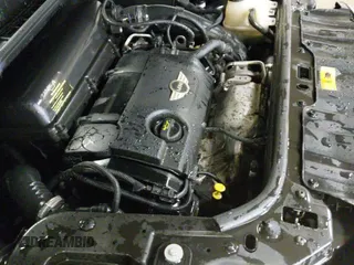 ✅ 2015 MINI Countryman S • VIN: WMWZC5C54FWM19796 • Lot: 42518332. Wystawiony na IAAI z przebiegiem 89 004 mil. Bezpłatny archiwum sprzedaży aukcyjnych z USA i szczegółowy raport historii pojazdu na DreamBid. Zdjęcie 19.