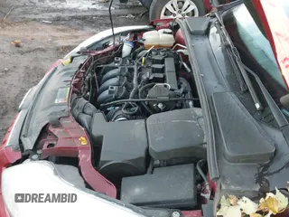 ✅ 2013 Ford Focus SE • VIN: 1FADP3F29DL175994 • Lot: 43456561. Wystawiony na IAAI z przebiegiem 142 111 mil. Bezpłatny archiwum sprzedaży aukcyjnych z USA i szczegółowy raport historii pojazdu na DreamBid. Zdjęcie 19.