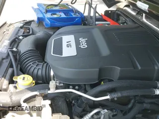 ✅ 2017 Jeep Wrangler Unlimited Sahara • VIN: 1C4BJWEGXHL696391 • Lot: 42444534. Wystawiony na IAAI z przebiegiem 85 882 mil. Bezpłatny archiwum sprzedaży aukcyjnych z USA i szczegółowy raport historii pojazdu na DreamBid. Zdjęcie 19.