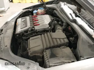 ✅ 2008 Volkswagen R32 • VIN: WVWKC71KX8W110653 • Лот: 41578812. Опубликован ранее на IAAI с пробегом 175 071 миль. Бесплатный доступ к архиву аукционных продаж из США и подробный отчёт об истории автомобиля на DreamBid. Изображение 19.