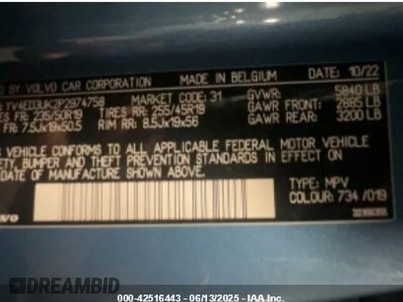 ✅ 2023 Volvo XC40 Core • VIN: YV4ED3UK2P2974758 • Lot: 42516443. Wystawiony na IAAI z przebiegiem Nie podano. Bezpłatny archiwum sprzedaży aukcyjnych z USA i szczegółowy raport historii pojazdu na DreamBid. Zdjęcie 9.