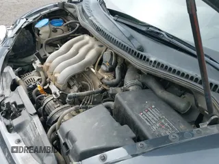 ✅ 2005 Volkswagen Beetle GLS • VIN: 3VWCM31Y55M353178 • Lot: 42588461. Listed on IAAI with 127,142 mi. Free auction sales archive from the USA and detailed vehicle history report at DreamBid. Image 21.