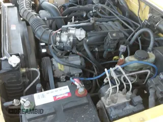 ✅ 2002 Ford Ranger XL • VIN: 1FTYR14U32PA10852 • Lot: 42839523. Wystawiony na IAAI z przebiegiem 300 716 mil. Bezpłatny archiwum sprzedaży aukcyjnych z USA i szczegółowy raport historii pojazdu na DreamBid. Zdjęcie 19.