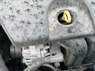 ✅ 2019 Toyota Corolla LE • VIN: 5YFBURHE2KP889605 • Lot: 43536814. Wystawiony na IAAI z przebiegiem 98 616 mil. Bezpłatny archiwum sprzedaży aukcyjnych z USA i szczegółowy raport historii pojazdu na DreamBid. Zdjęcie 20.