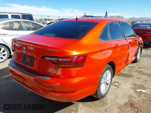 ✅ 2019 Volkswagen Jetta S • VIN: 3VWN57BU7KM179831 • Лот: 44254623. Опубліковано раніше на IAAI з пробігом 87 743 миль. Безкоштовний доступ до архіву аукціонних продажів зі США та докладний звіт про історію автомобіля на DreamBid. Зображення 4.