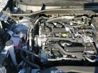 ✅ 2025 Toyota Corolla Cross XLE • VIN: 7MUDAAAG3SV145801 • Lot: 90878665. Listed on Copart with 4,802 mi. Free auction sales archive from the USA and detailed vehicle history report at DreamBid. Image 15.