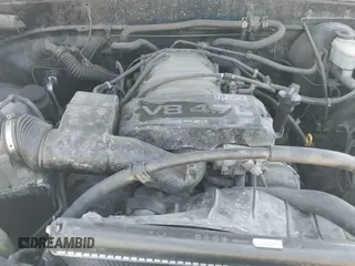✅ 2001 Toyota Tundra SR5 • VIN: 5TBRT34171S137513 • Лот: 42338484. Опубликован ранее на IAAI с пробегом 349 616 миль. Бесплатный доступ к архиву аукционных продаж из США и подробный отчёт об истории автомобиля на DreamBid. Изображение 19.