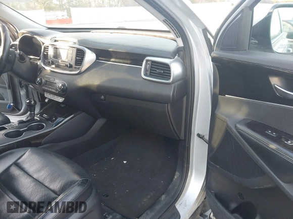 ✅ 2016 Kia Sorento EX • VIN: 5XYPH4A5XGG187292 • Lot: 43923270. Wystawiony na IAAI z przebiegiem 150 494 mil. Bezpłatny archiwum sprzedaży aukcyjnych z USA i szczegółowy raport historii pojazdu na DreamBid. Zdjęcie 5.