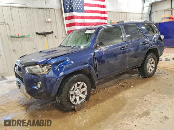 ✅ 2014 Toyota 4Runner Limited • VIN: JTEBU5JRXE5151733 • Lot: 46523606. Listed on Copart with 183,777 mi. Free auction sales archive from the USA and detailed vehicle history report at DreamBid. Image 1.