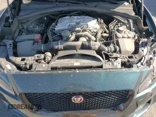 ✅ 2017 Jaguar F-Pace 35t Premium • VIN: SADCJ2BV4HA091315 • Лот: 80411825. Опубликован ранее на Copart с пробегом 106 428 миль. Бесплатный доступ к архиву аукционных продаж из США и подробный отчёт об истории автомобиля на DreamBid. Изображение 14.