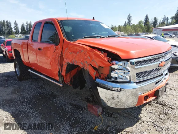 ✅ 2012 Chevrolet Silverado 1500 LT • VIN: 1GCRKSE73CZ205640 • Lot: 45140330. Wystawiony na IAAI z przebiegiem 124 660 mil. Bezpłatny archiwum sprzedaży aukcyjnych z USA i szczegółowy raport historii pojazdu na DreamBid. Zdjęcie 1.