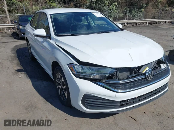 ✅ 2024 Volkswagen Jetta S • VIN: 3VW4M7BU6RM010795 • Lot: 44403988. Listed on IAAI with 50,850 mi. Free auction sales archive from the USA and detailed vehicle history report at DreamBid. Image 1.