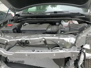 2024 Chevrolet Tahoe LT z VIN 1GNSKNKD6RR415842, wystawiony jako Copart lot #65633995 z przebiegiem 2 548 mil mil oraz Szkoda całkowita • Salvage title. Historia ofert i sprzedaży dostępna na DreamBid. Obrazek 13.