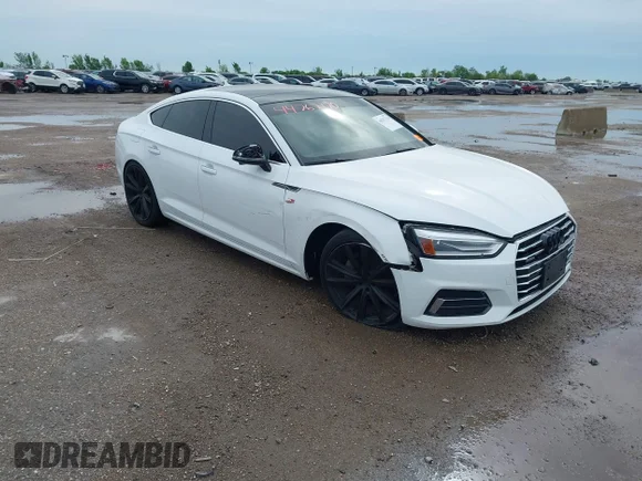 ✅ 2018 Audi A5 Sportback Premium • VIN: WAUANCF56JA007554 • Лот: 44767170. Опубликован ранее на IAAI с пробегом 113 564 миль. Бесплатный доступ к архиву аукционных продаж из США и подробный отчёт об истории автомобиля на DreamBid. Изображение 1.