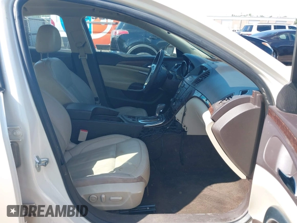 ✅ 2012 Buick Regal Premium 1 • VIN: 2G4GS5EK8C9148659 • Lot: 42399363. Wystawiony na IAAI z przebiegiem 116 858 mil. Bezpłatny archiwum sprzedaży aukcyjnych z USA i szczegółowy raport historii pojazdu na DreamBid. Zdjęcie 5.