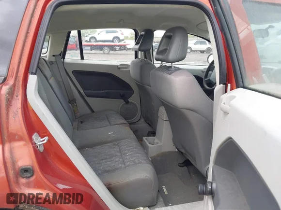 ✅ 2007 Dodge Caliber • VIN: 1B3HB28B77D238172 • Лот: 45105201. Опубліковано раніше на IAAI з пробігом 132 024 миль. Безкоштовний доступ до архіву аукціонних продажів зі США та докладний звіт про історію автомобіля на DreamBid. Зображення 8.