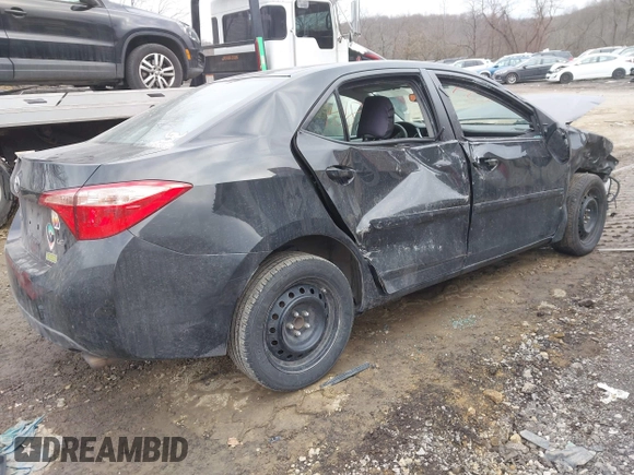 ✅ 2018 Toyota Corolla SE • VIN: 2T1BURHE2JC110699 • Lot: 44508645. Wystawiony na IAAI z przebiegiem 88 742 mil. Bezpłatny archiwum sprzedaży aukcyjnych z USA i szczegółowy raport historii pojazdu na DreamBid. Zdjęcie 4.