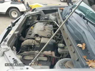 ✅ 2006 Scion xB • VIN: JTLKT334764109223 • Lot: 43800380. Listed on IAAI with 194,212 mi. Free auction sales archive from the USA and detailed vehicle history report at DreamBid. Image 13.