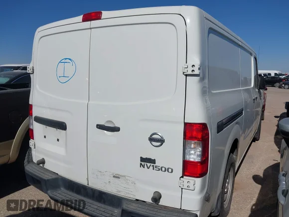 ✅ 2019 Nissan NV Cargo SV • VIN: 1N6BF0KM6KN806564 • Lot: 43432011. Wystawiony na IAAI z przebiegiem 174 344 mil. Bezpłatny archiwum sprzedaży aukcyjnych z USA i szczegółowy raport historii pojazdu na DreamBid. Zdjęcie 4.